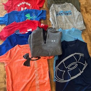 Boy’s Under Armour bundle — size small/size 7